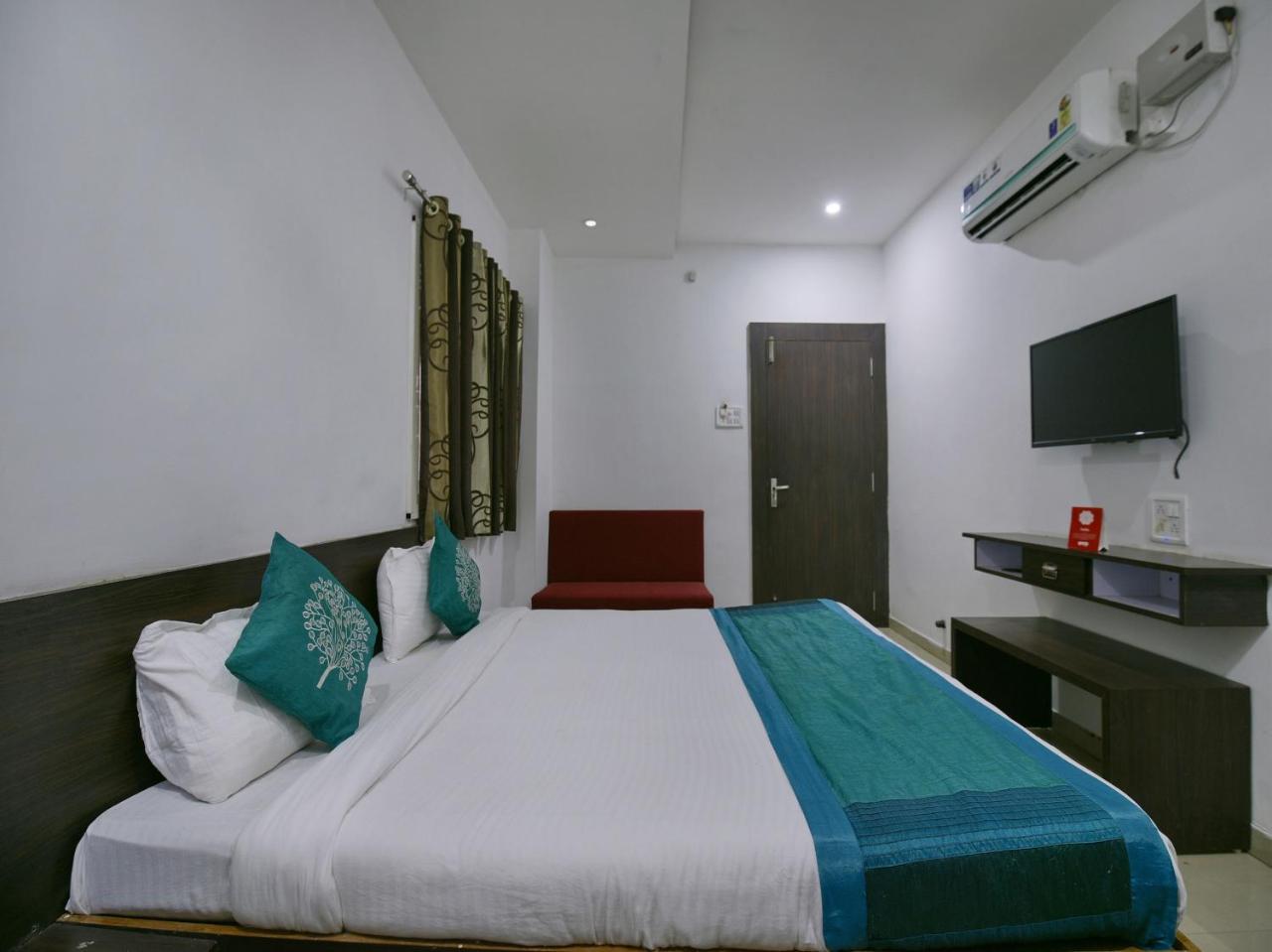 Oyo 9969 Hotel Kshipra Dham Ujjain Exterior photo