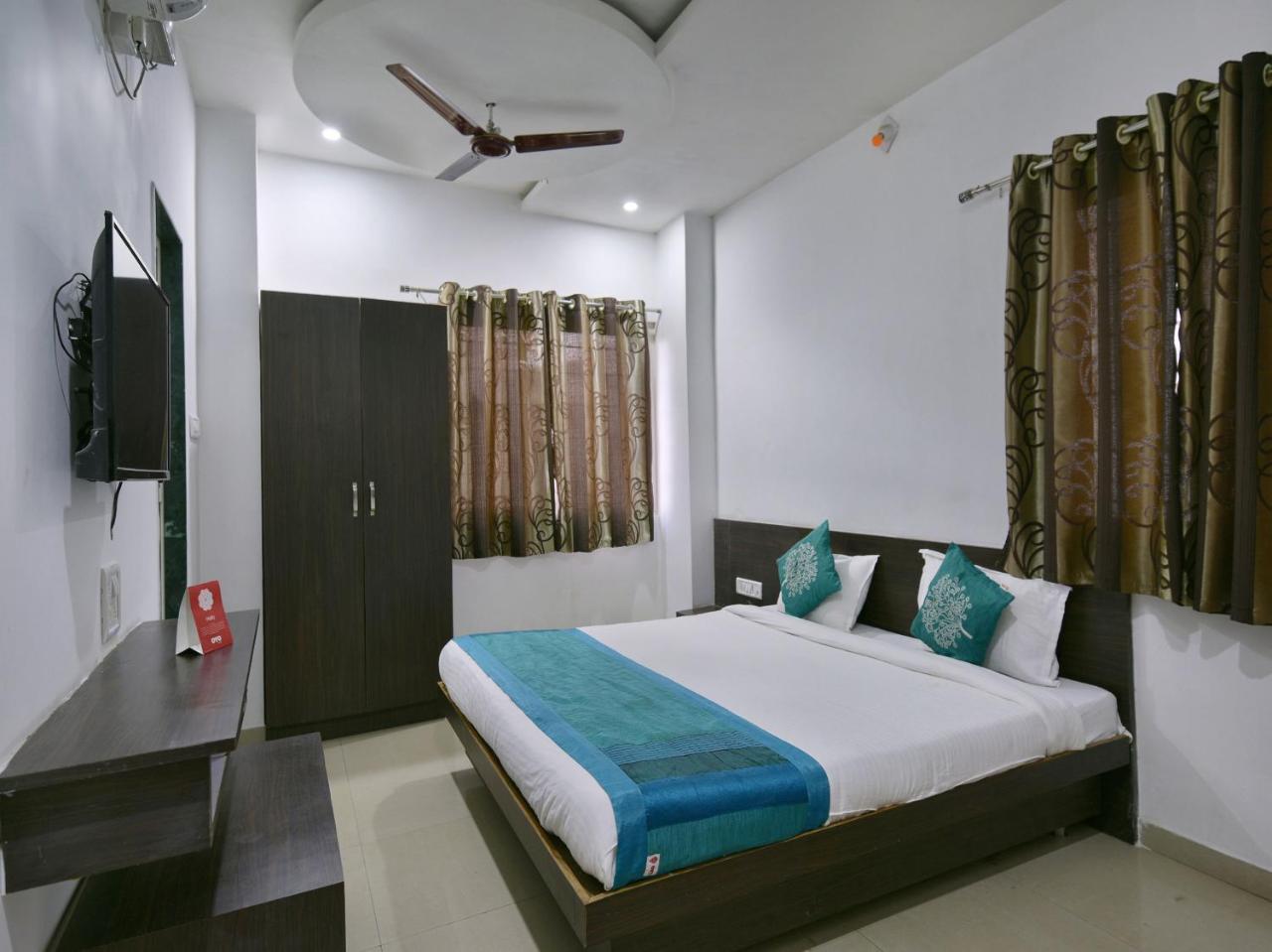Oyo 9969 Hotel Kshipra Dham Ujjain Exterior photo